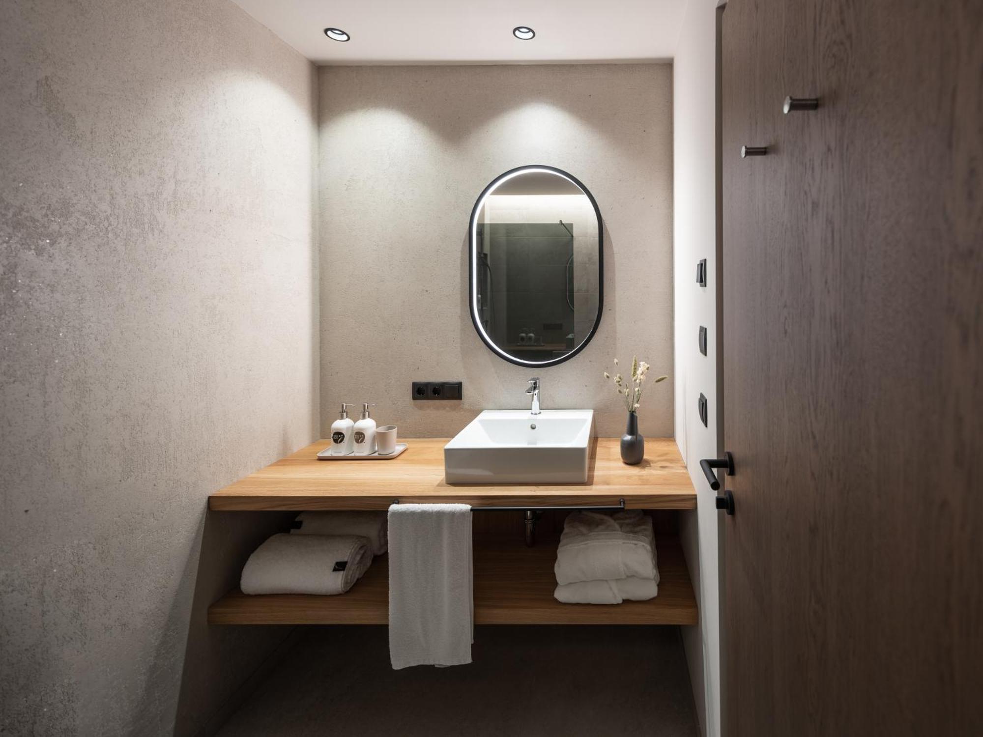 Arieshof Castell Apartment Сан Лоренцо ди Себато Екстериор снимка